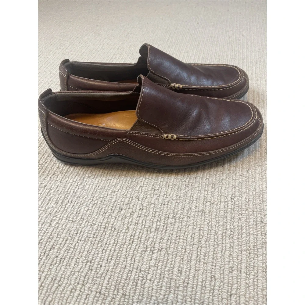 COLE HAAN Men's 9.5 Tucker Venetian Leather Brown Driving Moccasin Loafers